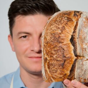 Pâine cu maia naturală ”sălbatică” - Rețete și metode fără folosirea drojdiei